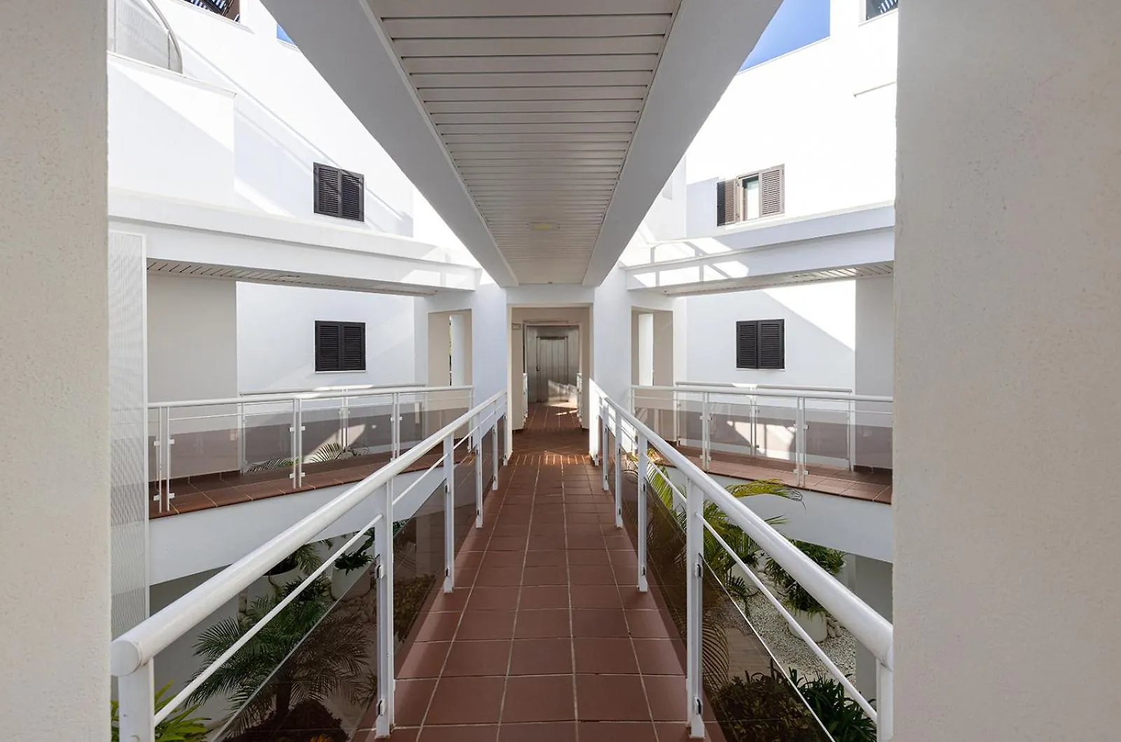 Amazing Frontline Beach Apartment With Sea And Mountain Views Bahia de Casares
